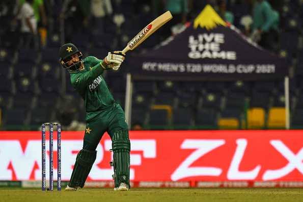 The 41-year-old wants to make way for Iftikhar Ahmed.